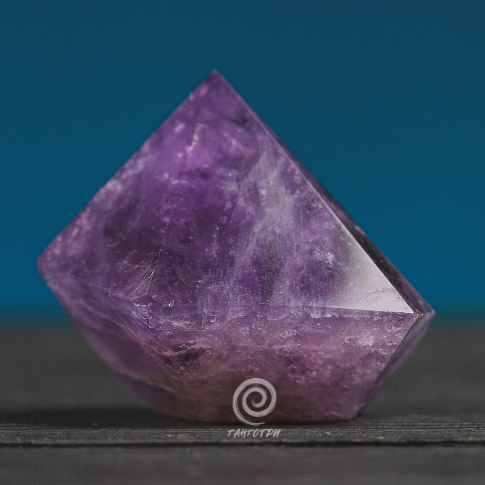 Кристалл из камня Аметист (81,2 гр)